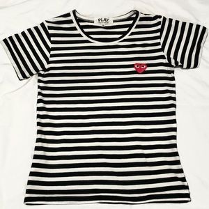 Comme des Garçons PLAY • striped tee